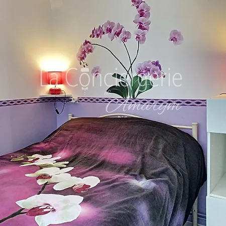 Ac 46 - La Belote Vue * أولت