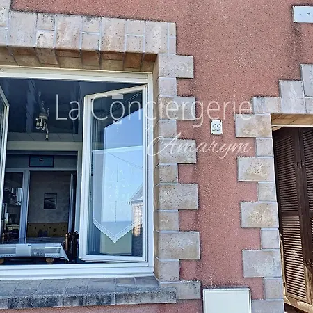 Ac 46 - La Belote Vue شقة أولت