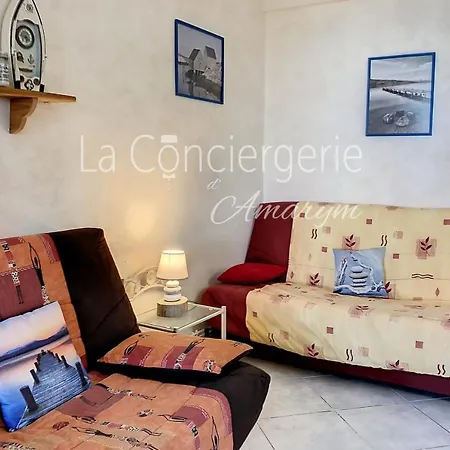Ac 46 - La Belote Vue Appartement